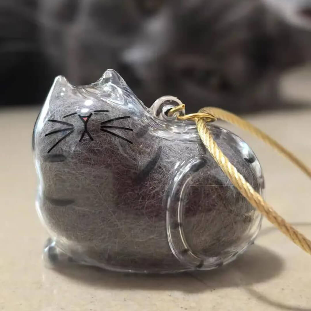 Pawrtrait™ Pet Hair Keepsake Keychain