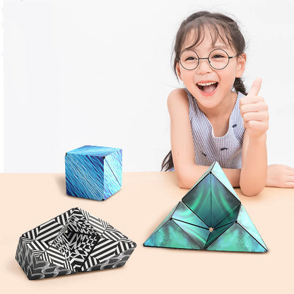MagiFlip™ Magnetic Magic Cube