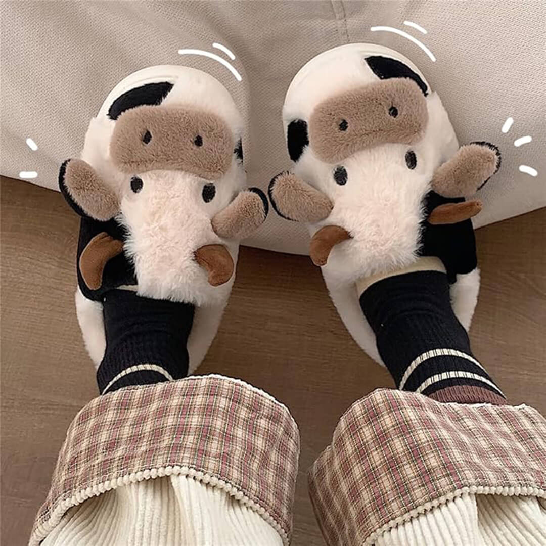 MooMallow™ Fluffy Cow Slippers
