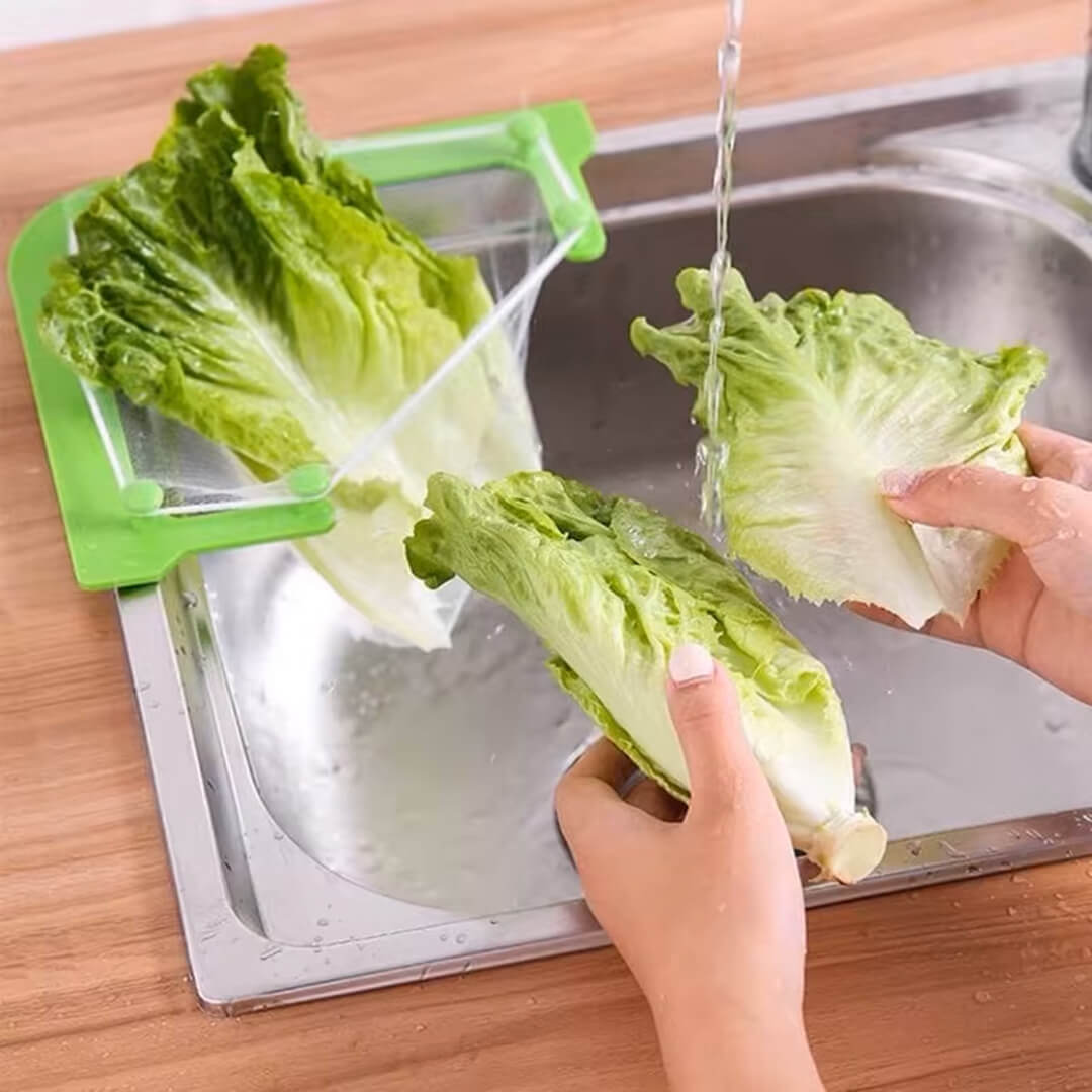 DrainDrop™ Triangle Sink Strainer